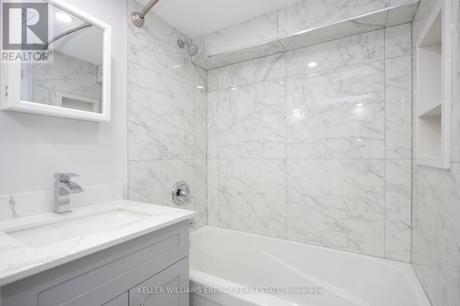 Lower- 574 Olive Avenue, Oshawa, ON photo 8
