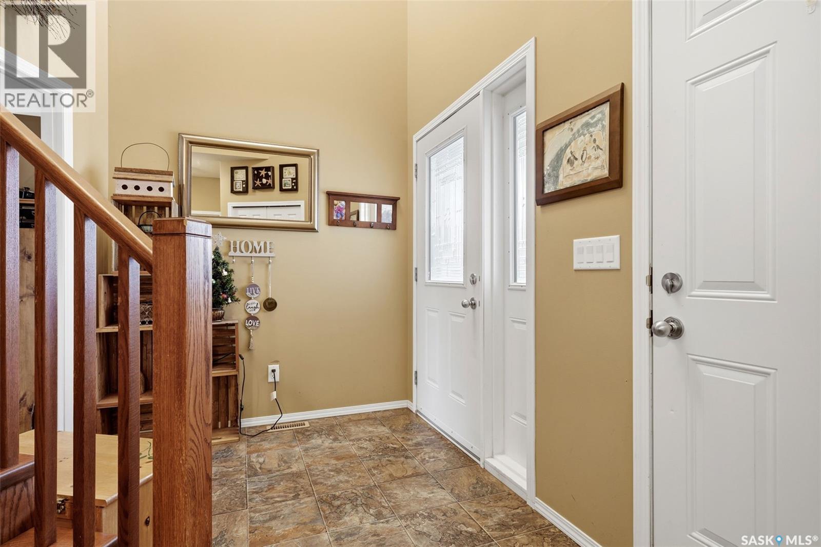 6 MARIA WAY, Lajord Rm No. 128 — photo 2