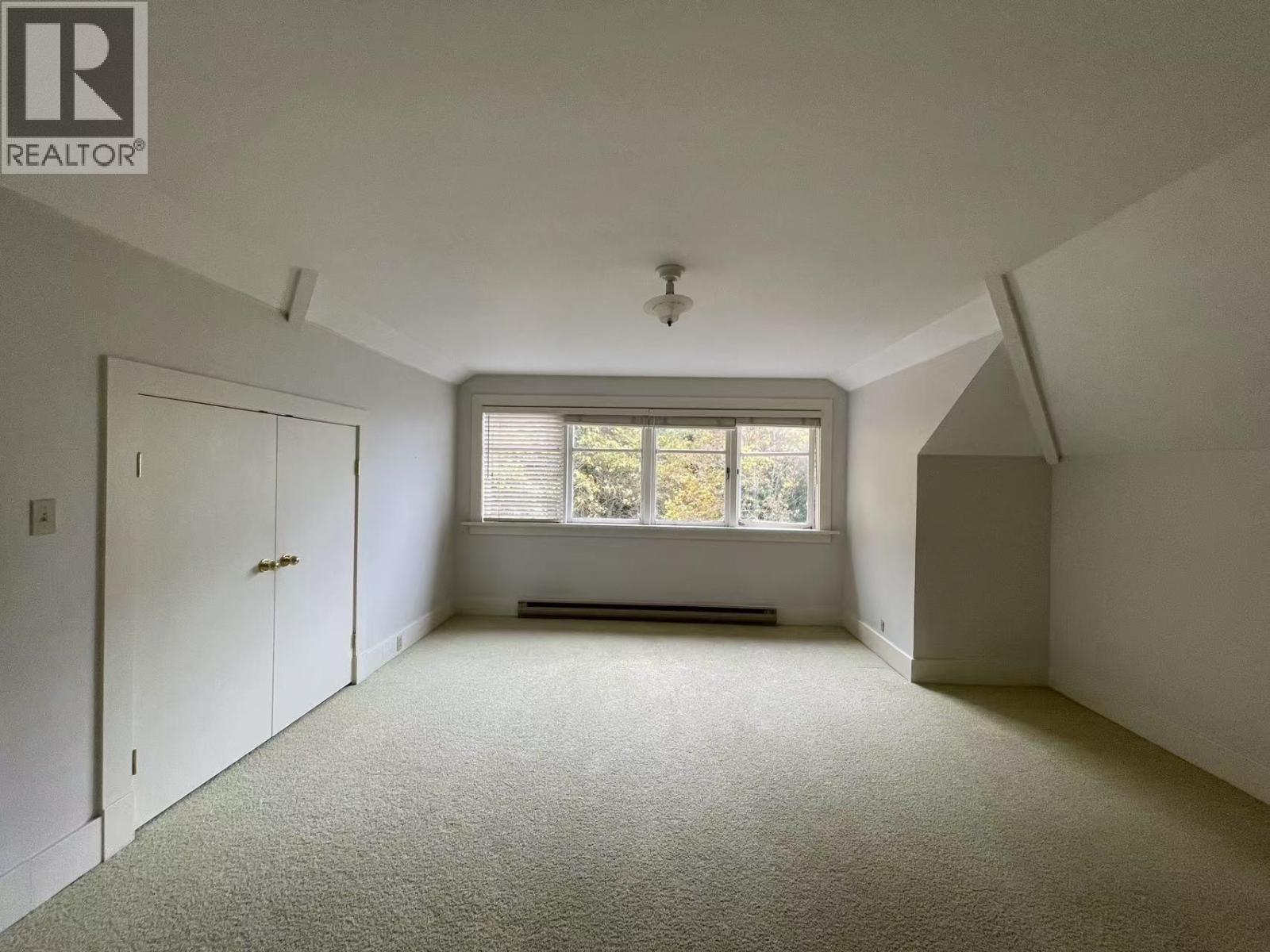 413 TSAWWASSEN BEACH ROAD, Delta - Image 1