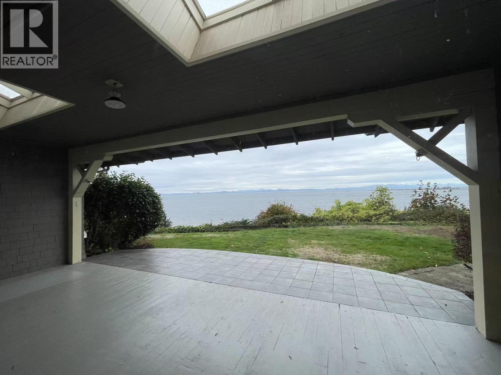 413 TSAWWASSEN BEACH ROAD, Delta - Image 1