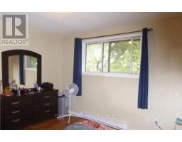90 Rosemund Crescent, Kingston, ON K7M6Z4 Photo 6