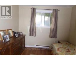90 Rosemund Crescent, Kingston, ON K7M6Z4 Photo 7
