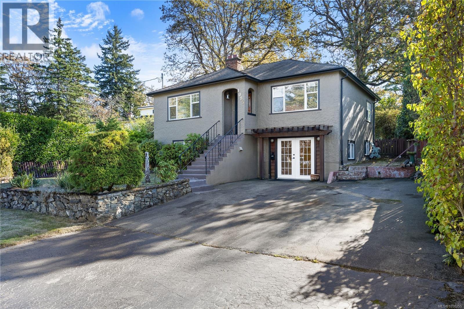 1085 Hulford St - 1