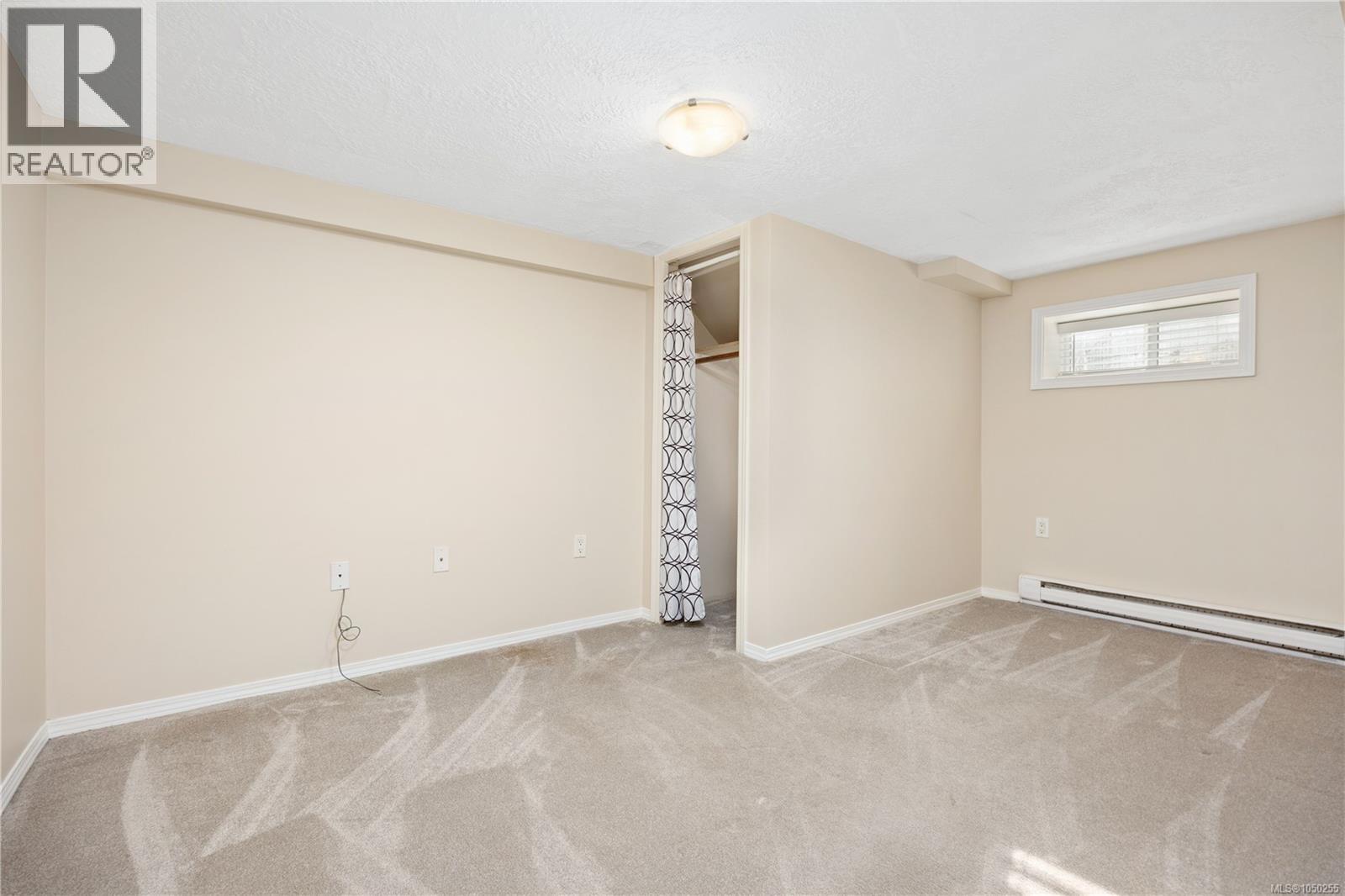 1085 Hulford St - 25