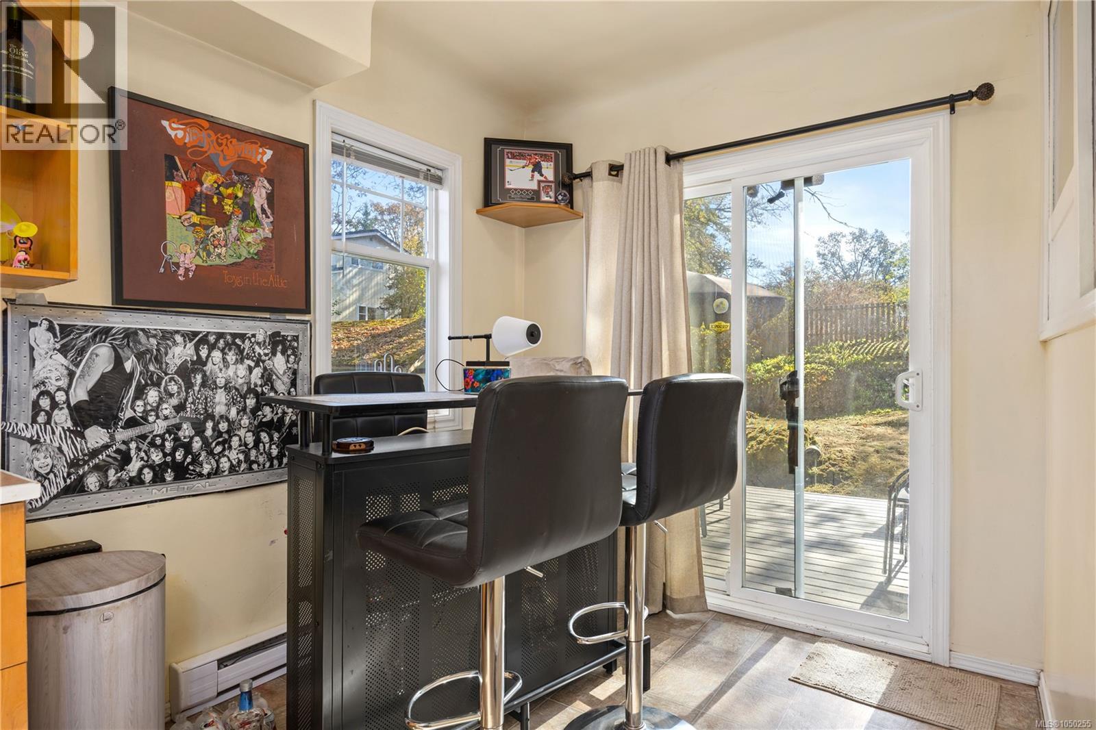  1085 Hulford Street, Saanich