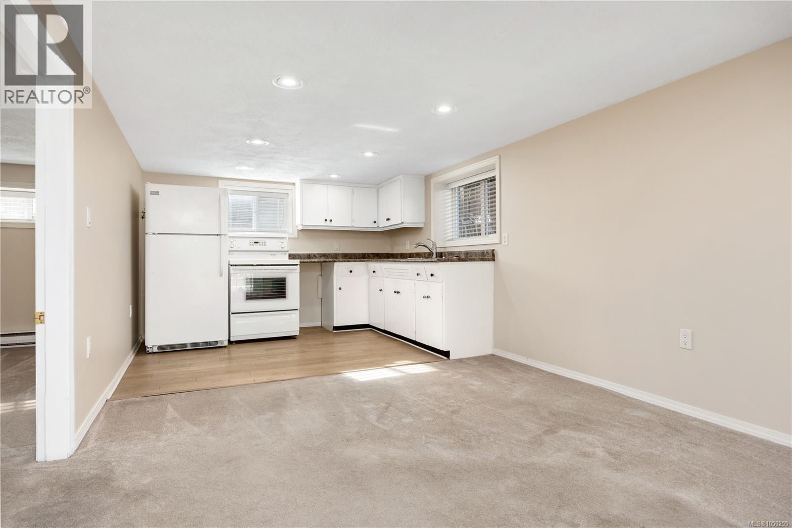 1085 Hulford St - 19
