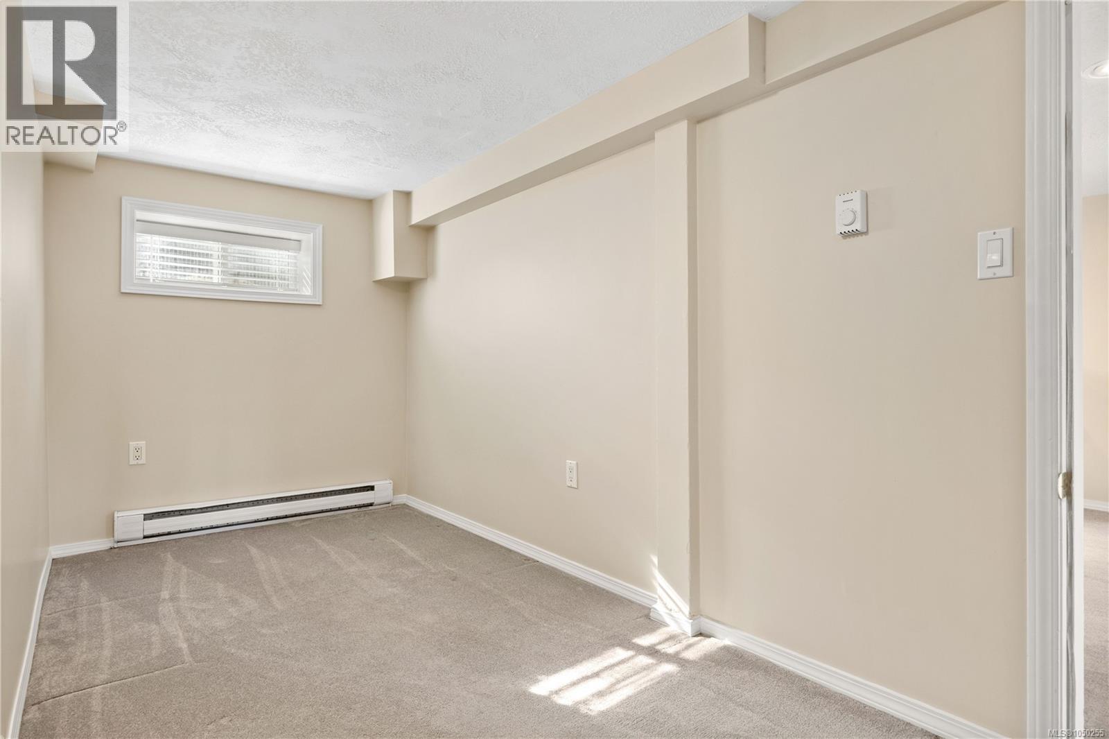  1085 Hulford Street, Saanich