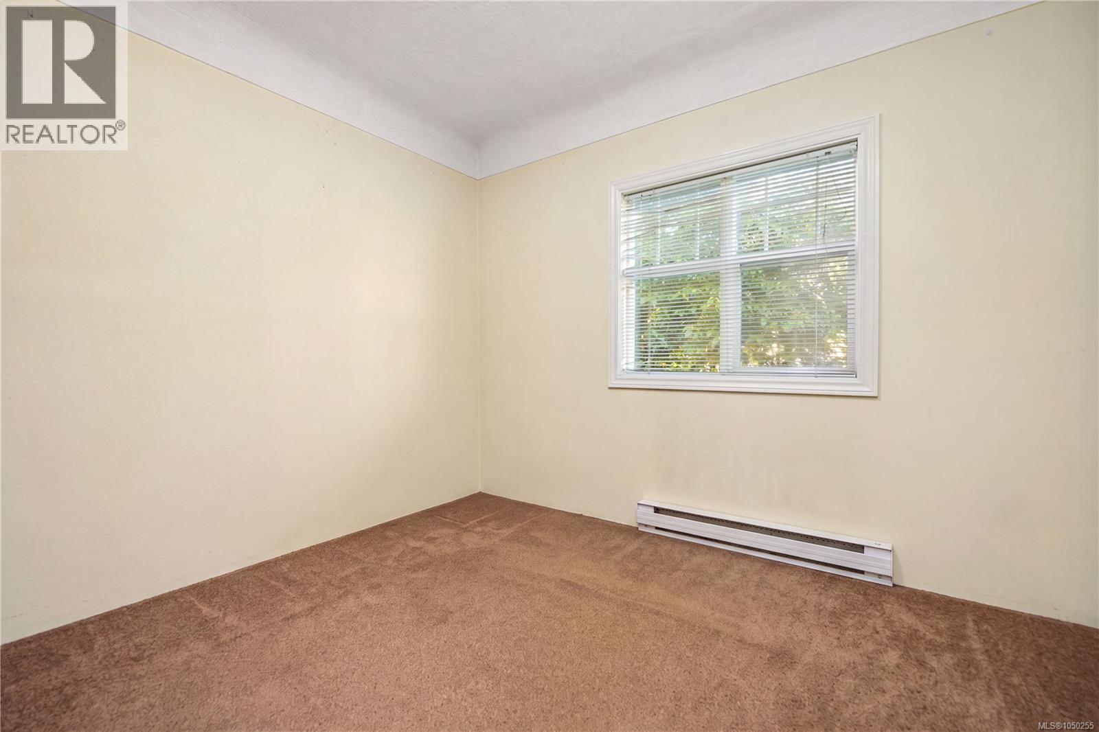  1085 Hulford Street, Saanich