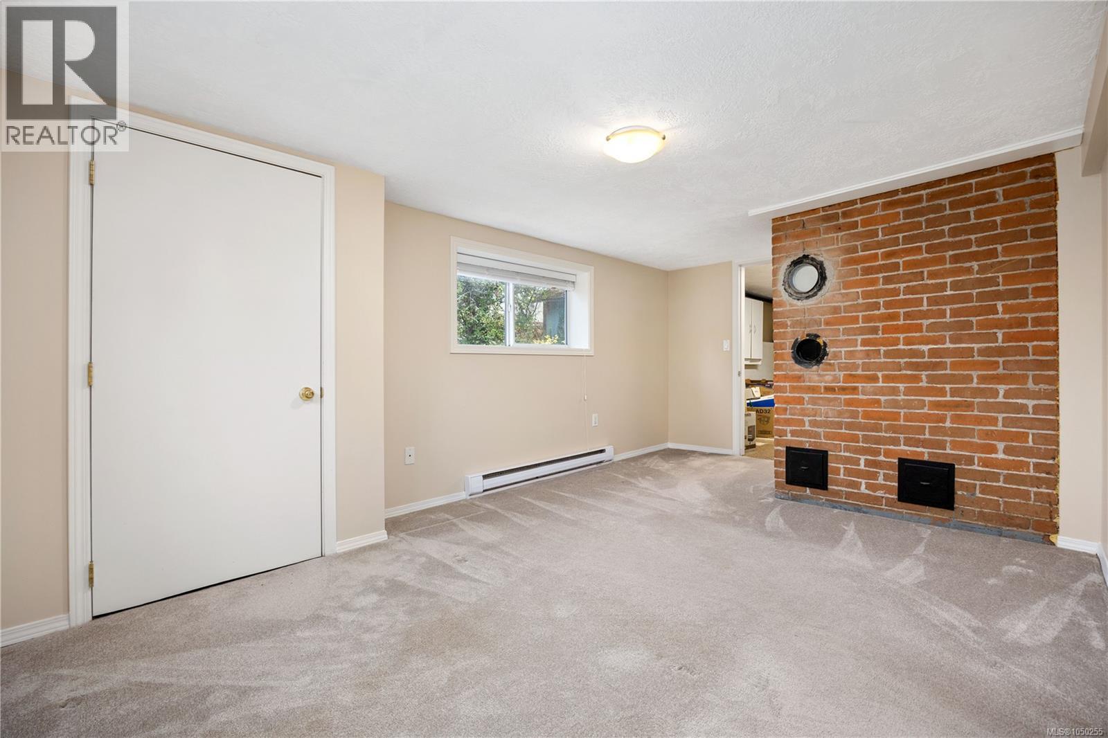 1085 Hulford St - 30