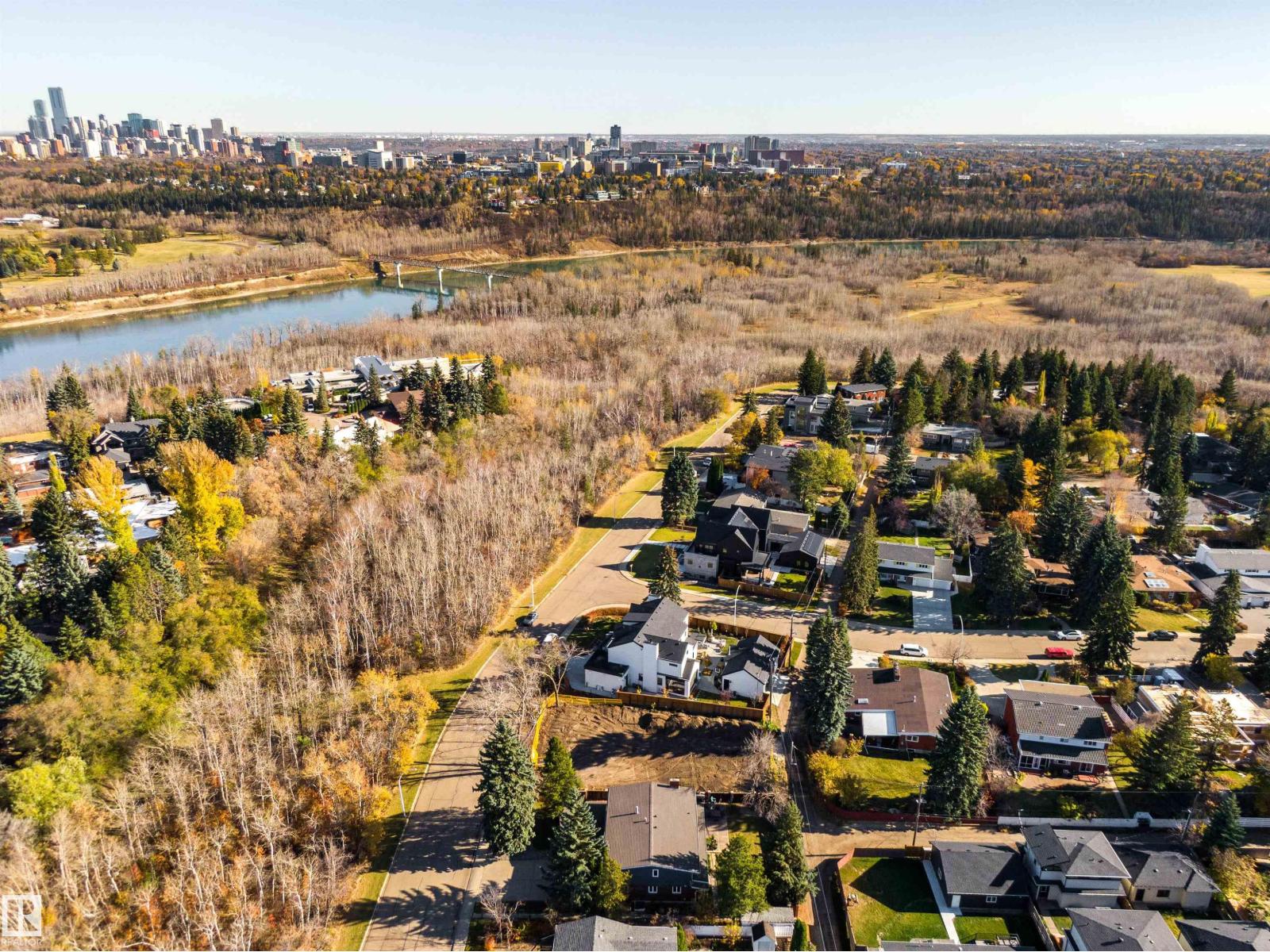 50 VALLEYVIEW CR NW, Edmonton — photo 4