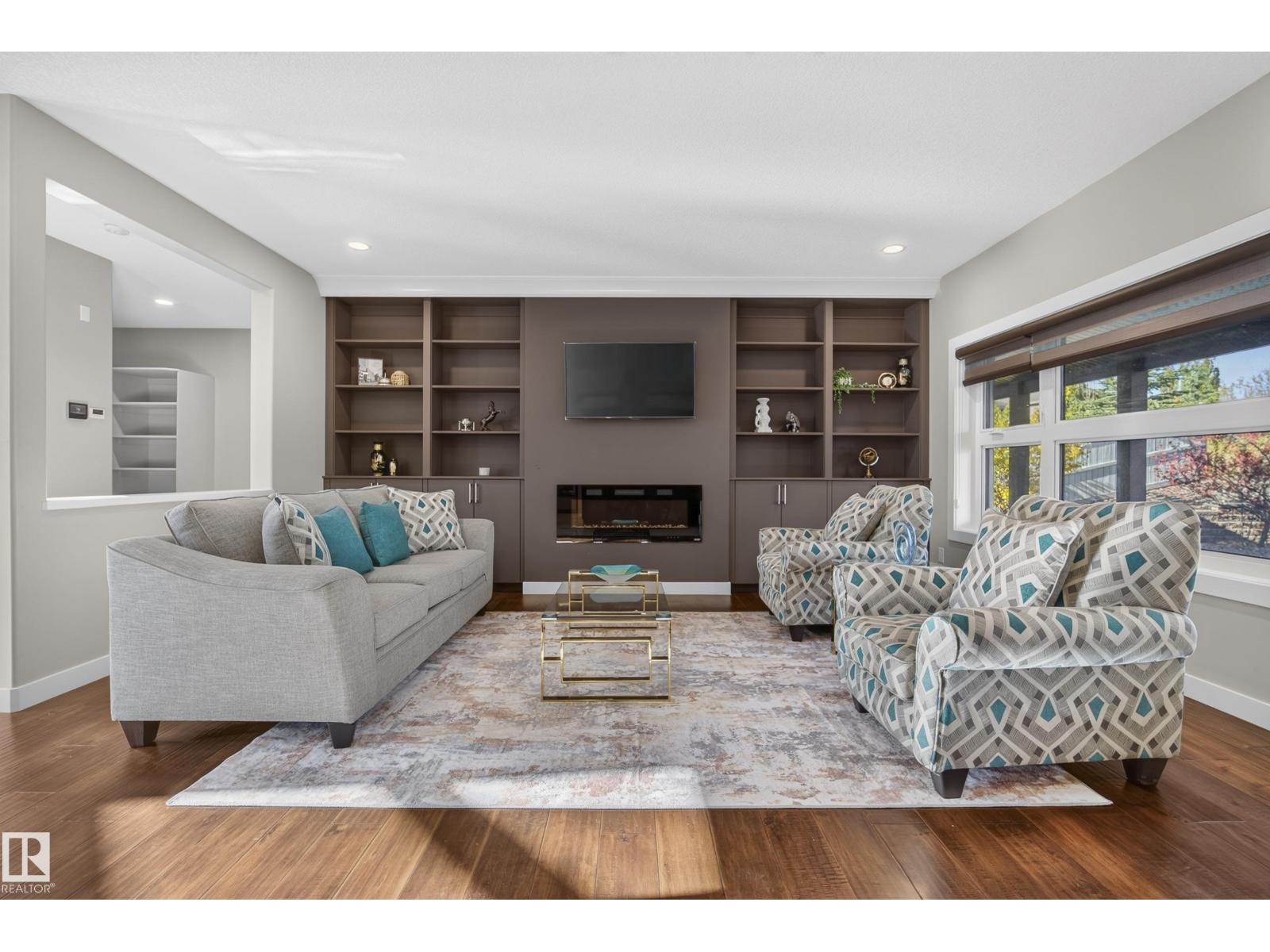10 LEGACY, St. Albert — photo 12