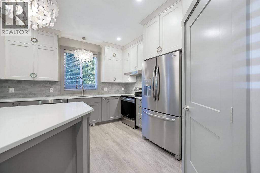 686 Swanbeach Road, Swansea Point - Image 1