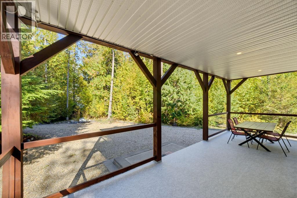 686 Swanbeach Road, Swansea Point - Image 1