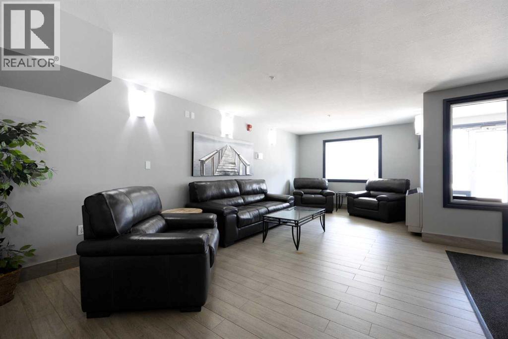 2205, 38 Riedel Street, Fort McMurray — photo 3