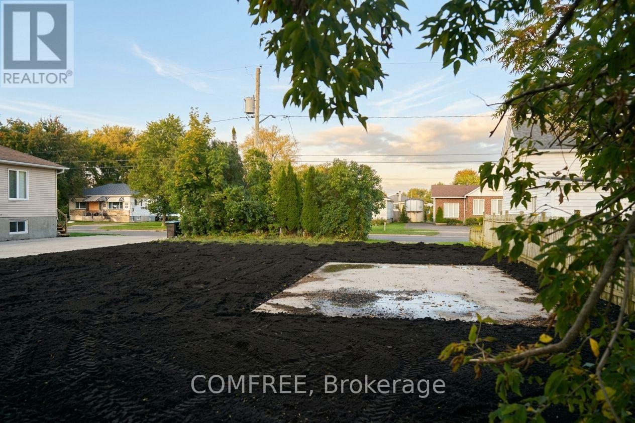 1416 Cumberland photo 2
