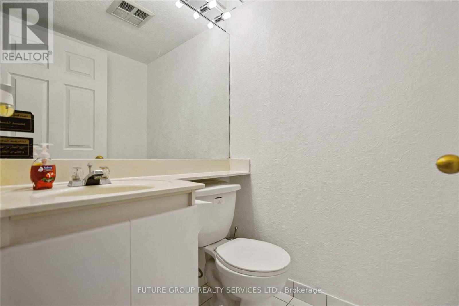 2213- 24 Wellesley Street West, Toronto, ON photo 26