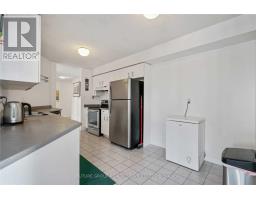 2213 - 24 Wellesley Street W, Toronto, ON M4Y1G1 Photo 10