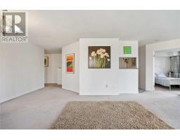 2213 - 24 Wellesley Street W, Toronto, ON M4Y1G1 Photo 7