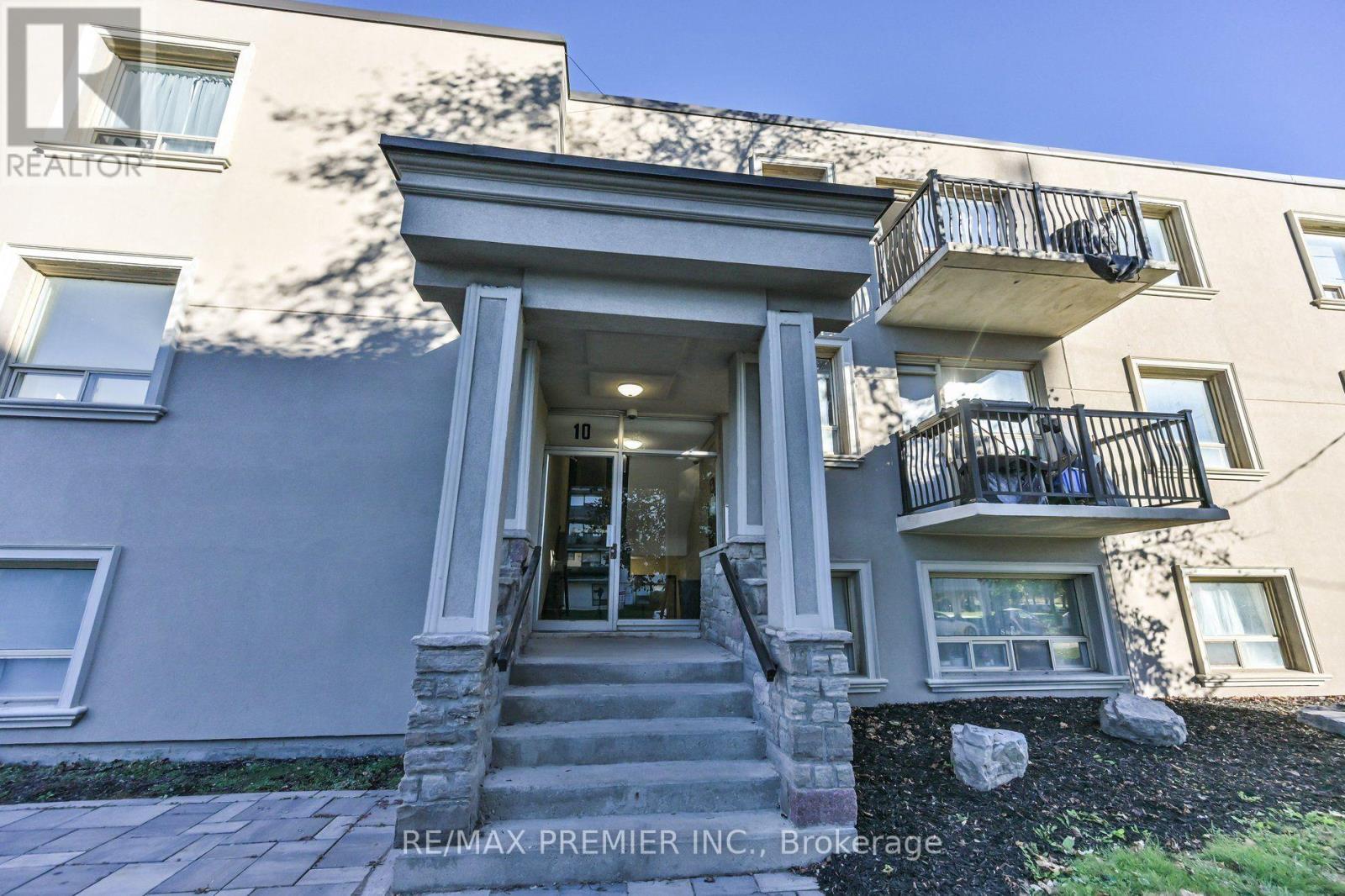 Photo of 10 Ellison Avenue