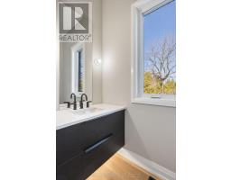 25 Inverlynn Way, Whitby, ON L1N2S6 Photo 34