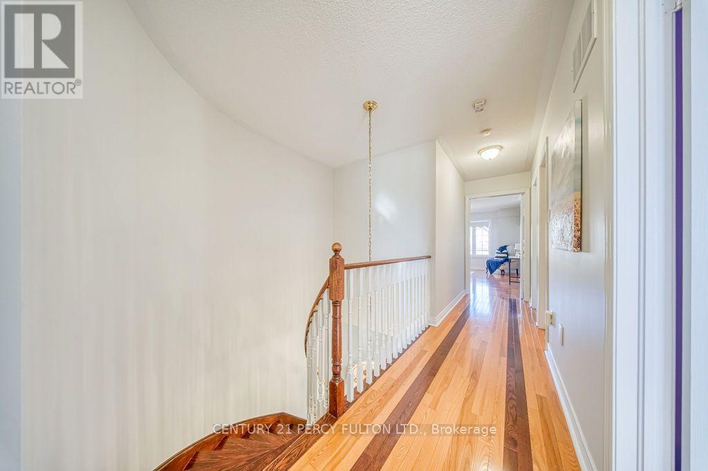 26 Root Crescent, Ajax, ON photo 19