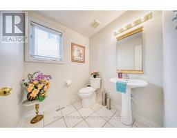26 Root Crescent, Ajax, ON L1T4J8 Photo 17