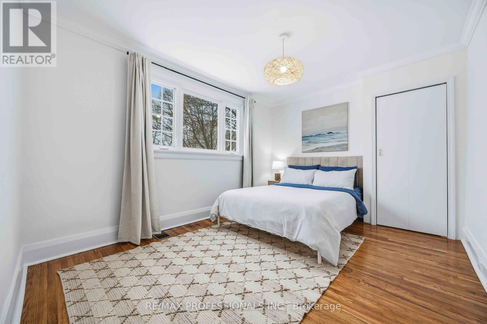 11 Bryant Avenue, Toronto, ON photo 14