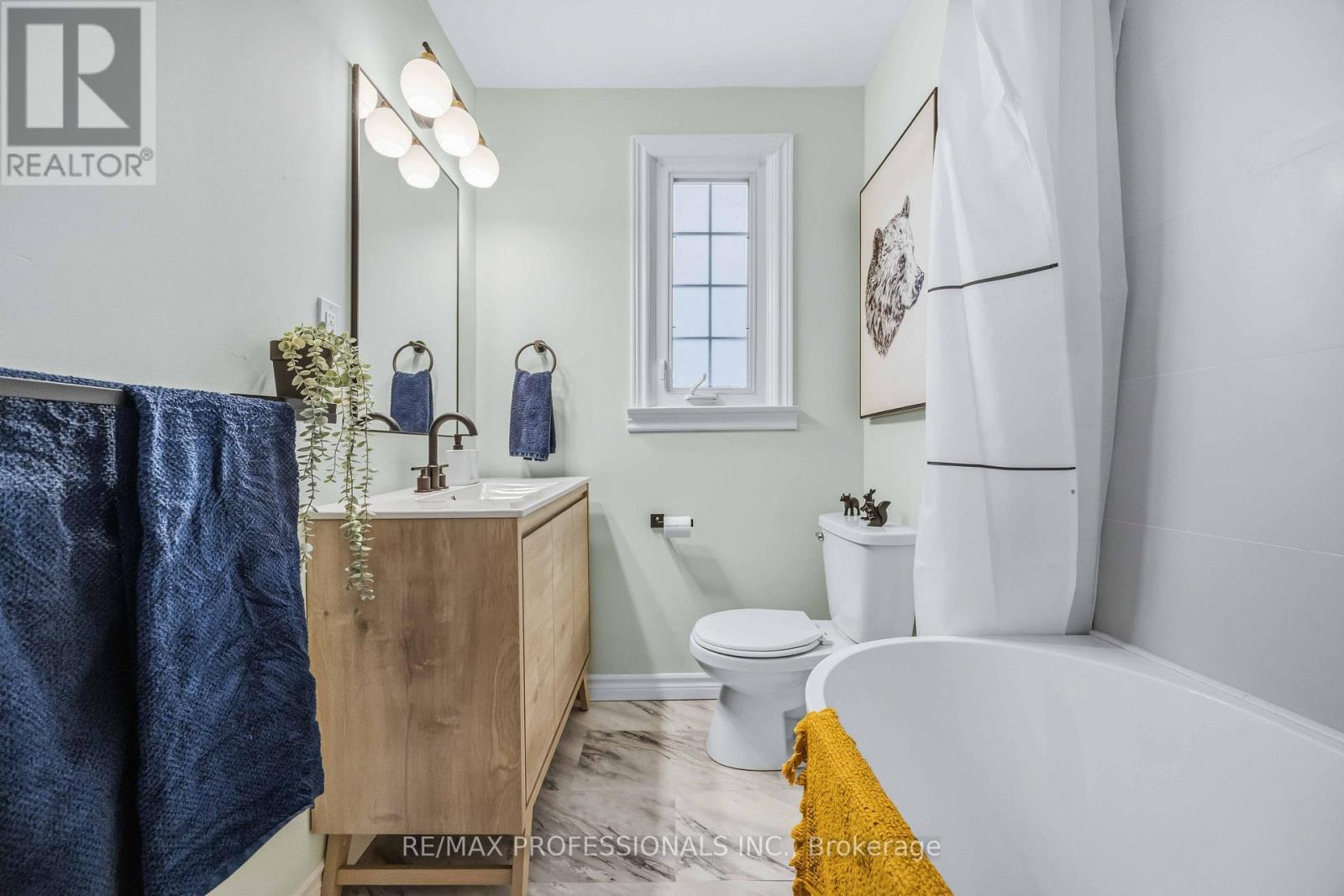 11 Bryant Avenue, Toronto, ON photo 17