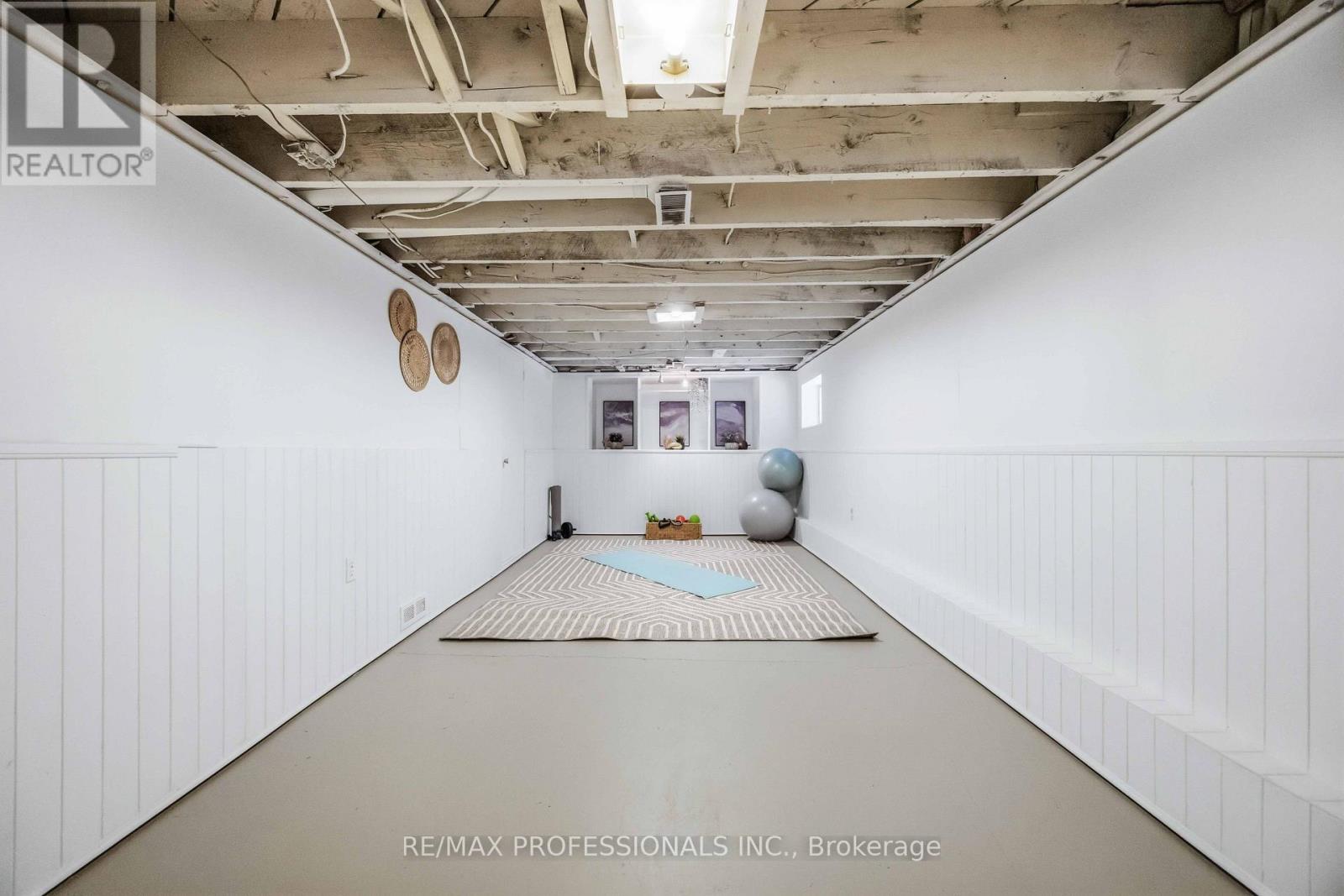 11 Bryant Avenue, Toronto, ON photo 18
