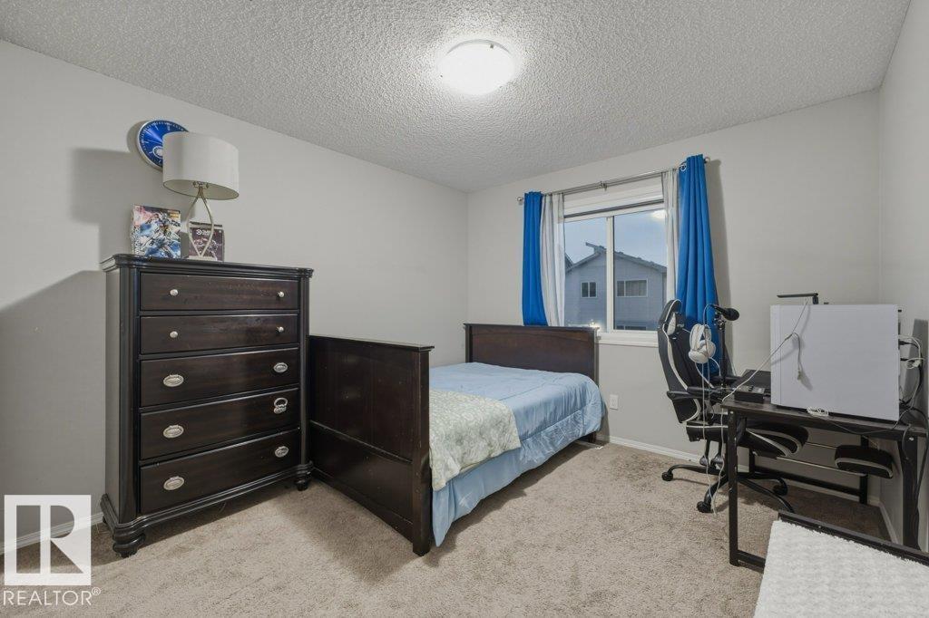 99 Springwood Way, photo 39