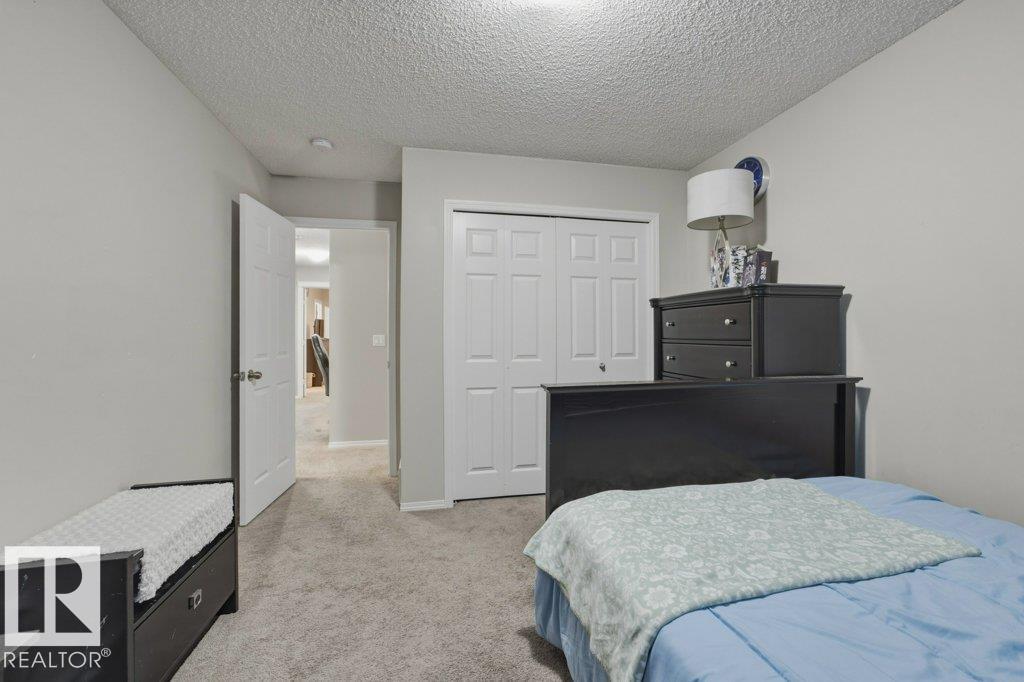 99 Springwood Way, photo 40