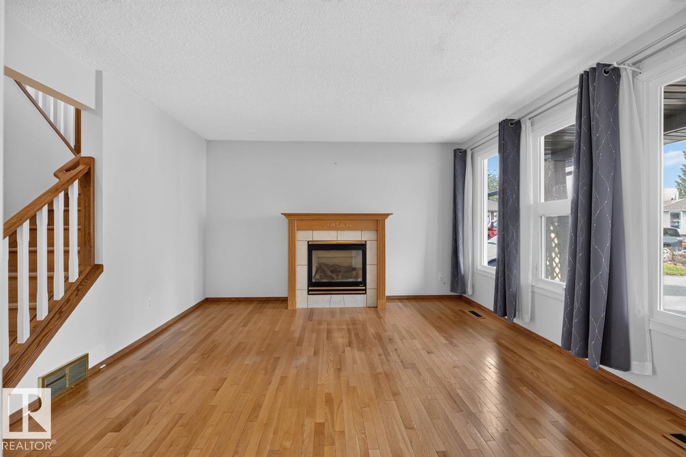 10846 173 AV NW, Edmonton — photo 6