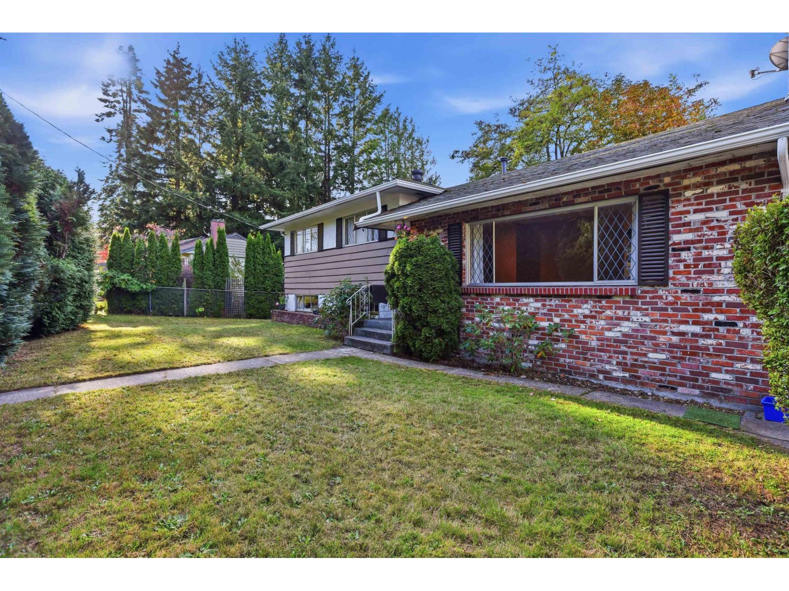 13002 OLD YALE ROAD, Surrey - Image 1