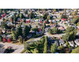 13002 Old Yale Road, Surrey, BC V3T3C2 Photo 13