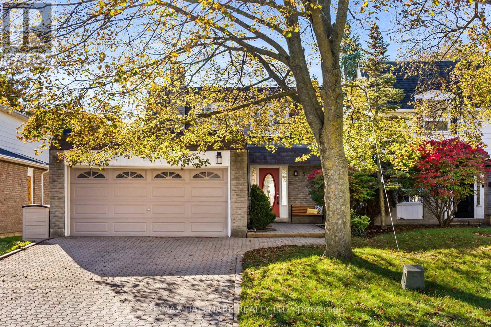 5 Chumleigh Crescent, Markham, ON photo 1