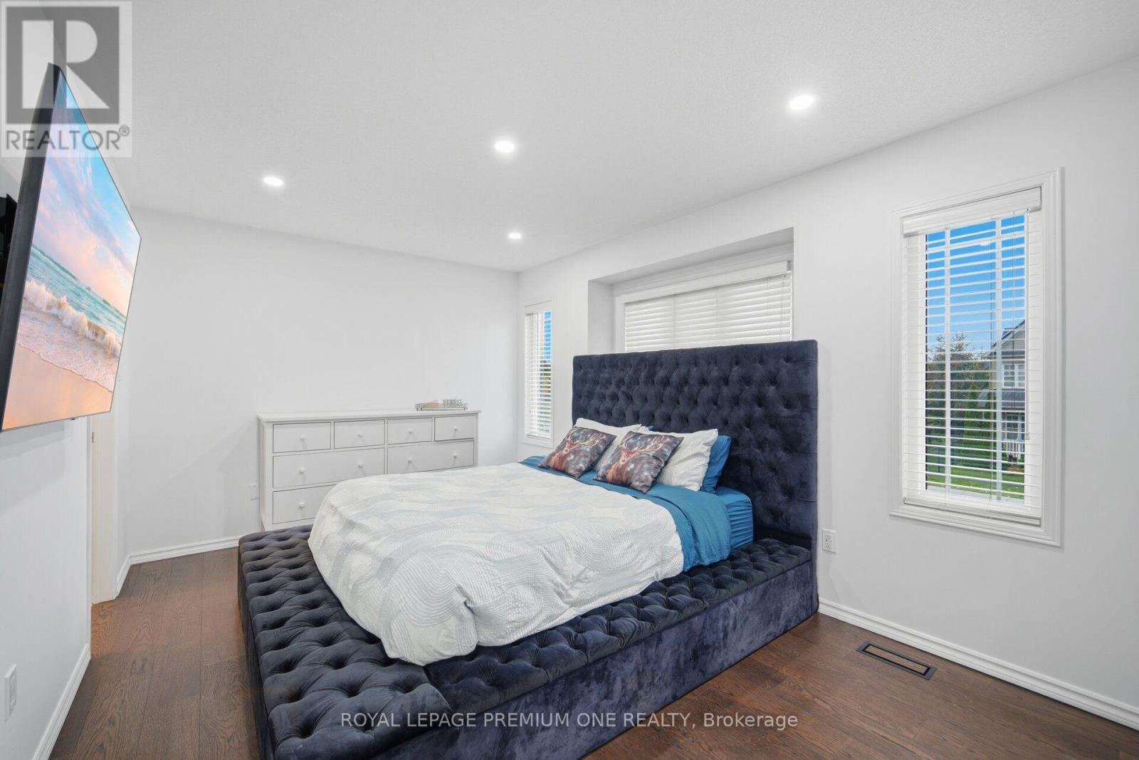 108 Gwillimbury Drive, Bradford West Gwillimbury, ON photo 17