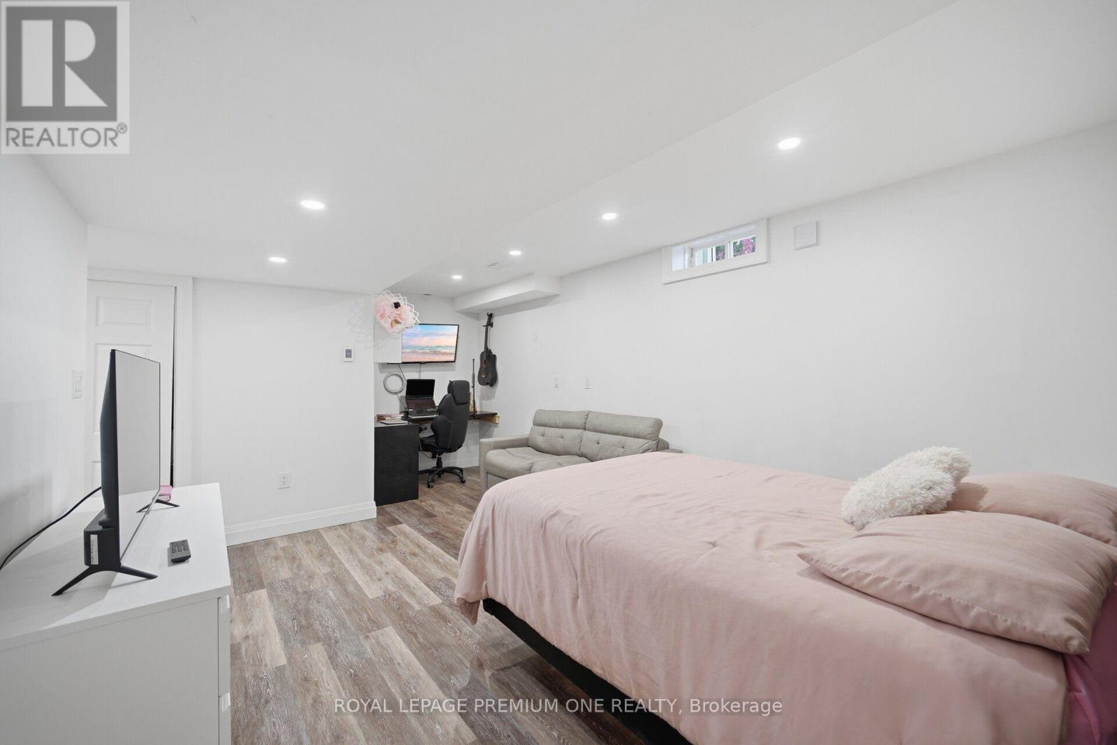 108 Gwillimbury Drive, Bradford West Gwillimbury, ON photo 32