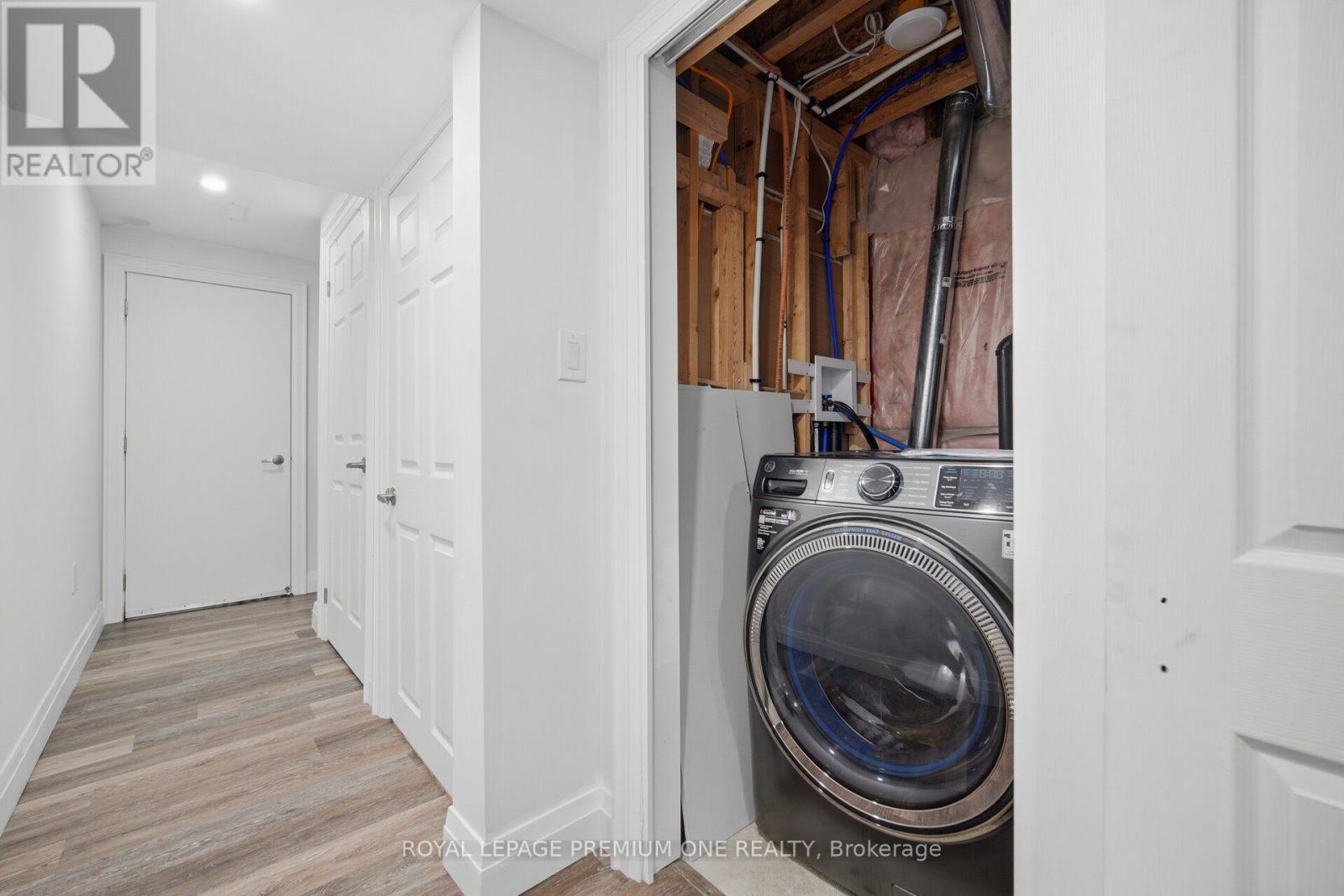 108 Gwillimbury Drive, Bradford West Gwillimbury, ON photo 37