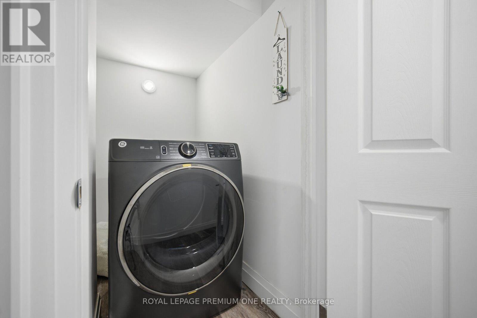 108 Gwillimbury Drive, Bradford West Gwillimbury, ON photo 38