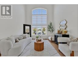 Living room - 16 Hawke Crescent, New Tecumseth, ON L0G1W0 Photo 6