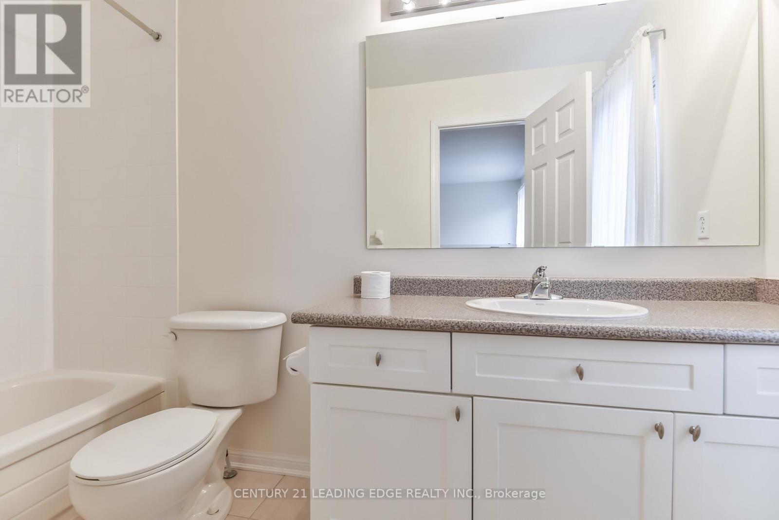 211 WELDON ROAD, Whitchurch-Stouffville (Stouffville) — photo 12