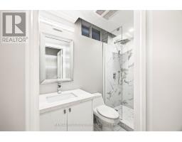 36b Pine Avenue N, Mississauga, ON L5H2P8 Photo 34