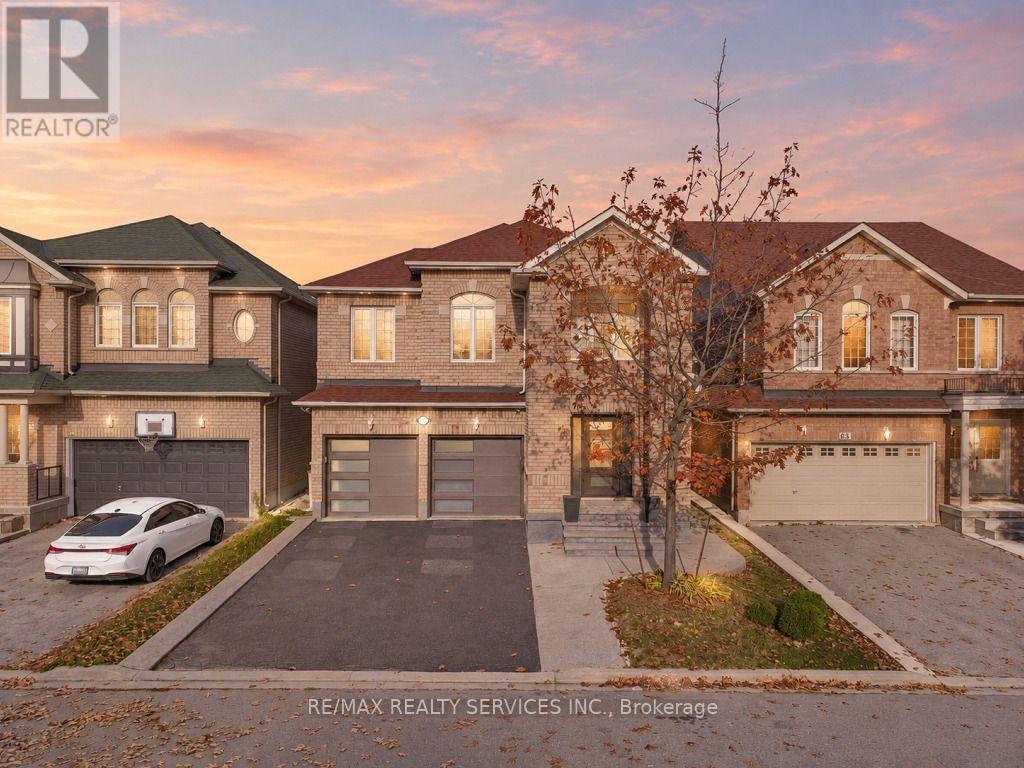 61 SIR JACOBS CRESCENT - 1