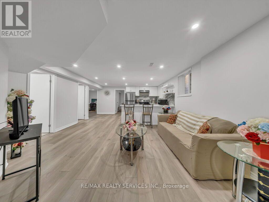 61 Sir Jacobs Crescent, Brampton, ON photo 38