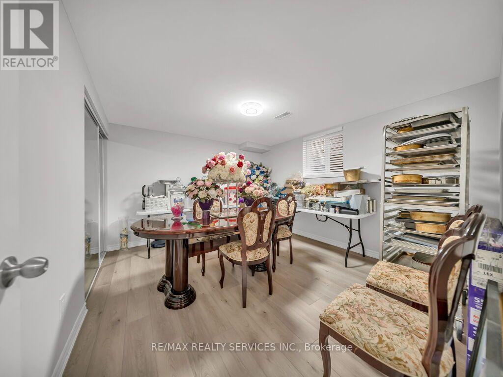 61 Sir Jacobs Crescent, Brampton, ON photo 42