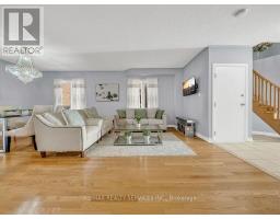 Laundry room - 61 Sir Jacobs Crescent, Brampton, ON L7A3T5 Photo 10