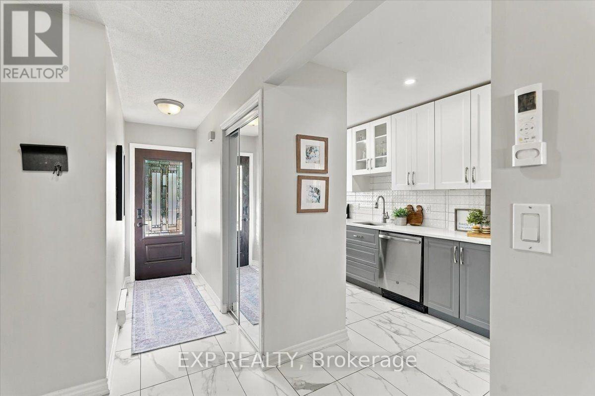 16 Havenbrook Court, Brampton, ON photo 6