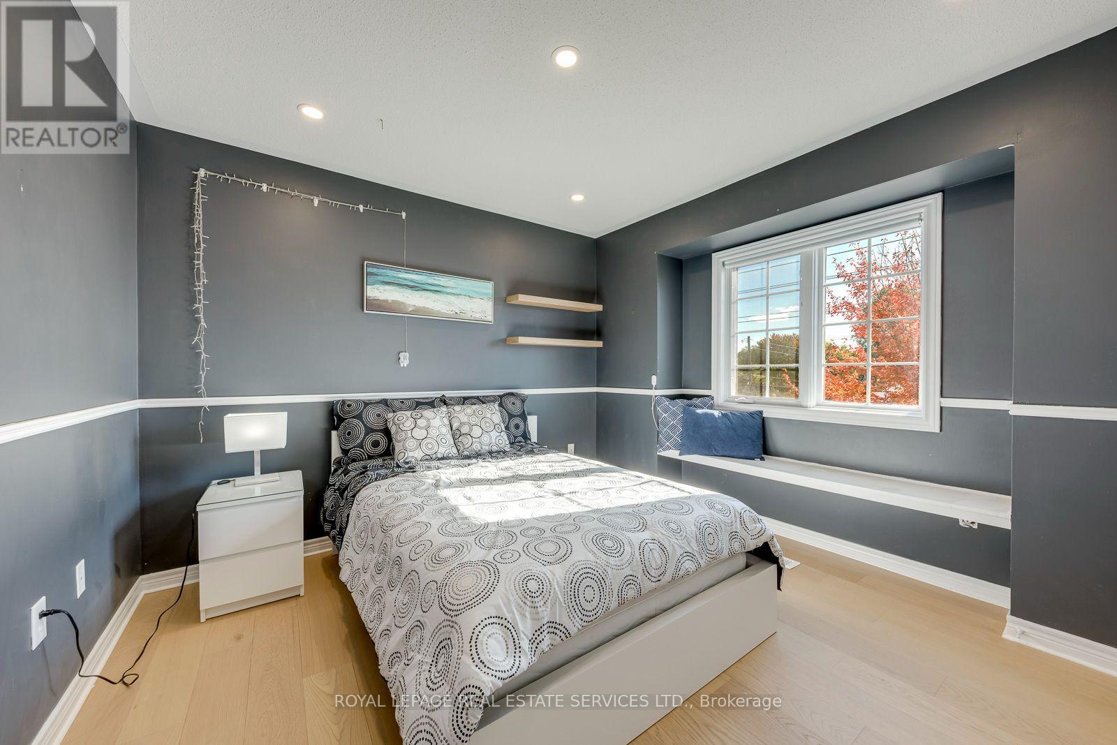96 Thomas Street, Mississauga, ON photo 34
