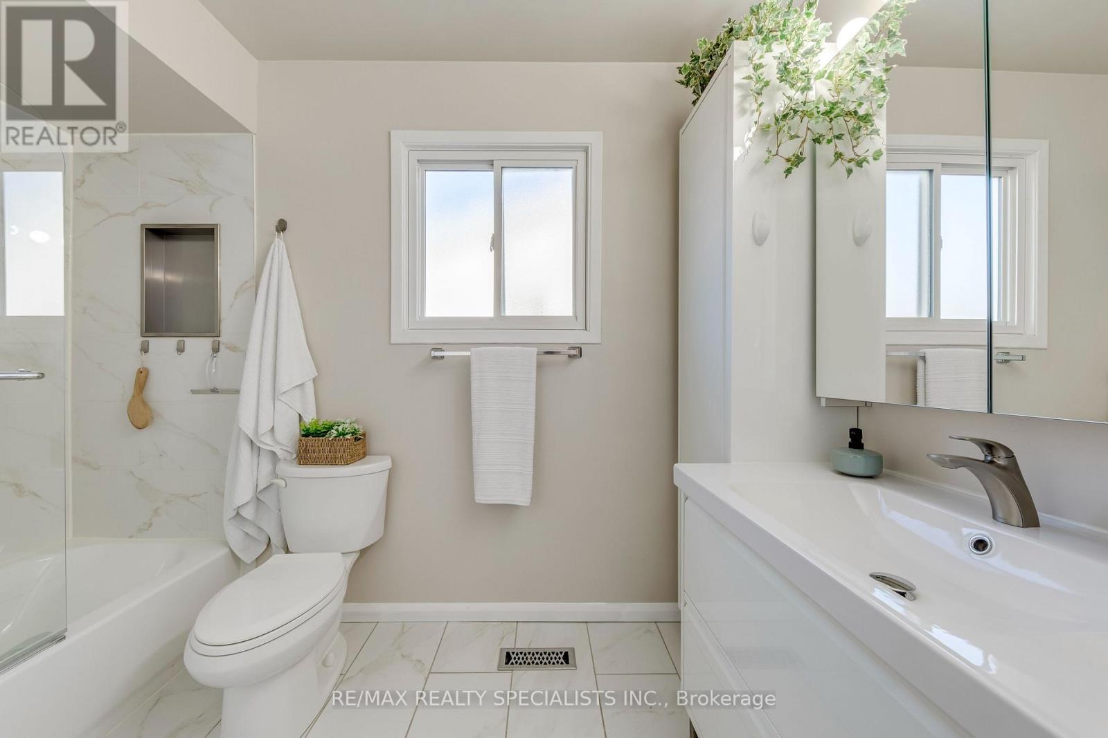 69 Winterfold Drive, Brampton, ON photo 34
