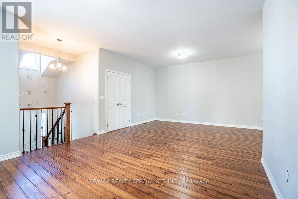 22 Elm Street, St. Catharines, ON photo 10